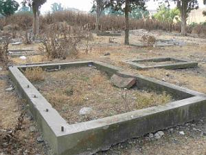 GUIARD 2009 LE CIMETIERE  (5)